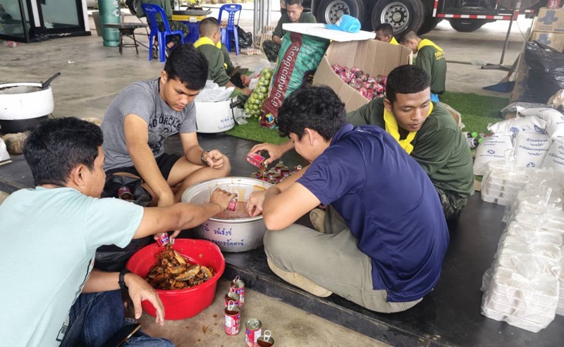 Thai Union Joins Hand to Support Flood-Affected Communities in Southern Thailand 
